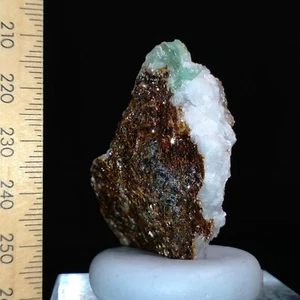 Esmeralda de berilo var en biotita esquisto de mica espécimen mineral natural áspero 148ct - Imagen 1 de 7