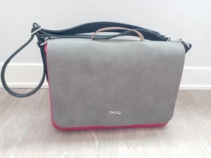 NEU O BAG Made in Italy Kuriertasche langer Riemen rosa/grau/schwarz 15,5 x 11 Zoll. - Bild 1 von 7