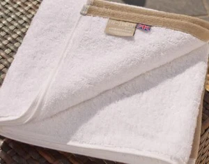 Heritage Ambassador Towel White with Taupe Border - Picture 1 of 16