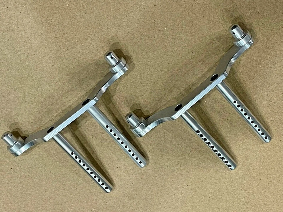 2 piezas ALUMINIO POSTES DELANTEROS + TRASEROS CUERPO S PARA HPI SAVAGE X XL 21 25 SS 3.5 Nuevo  Foto 1 de 2
