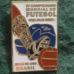 Pin (badge) FIFA World Cup 1950 Brazil - logo №1 - Picture 1 of 1