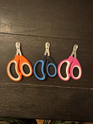 Pet Nail Scissors Trimmer Cats Small Pets Rabbit Dog  Bird Parrot  Nail Clipper - Image 1 of 2