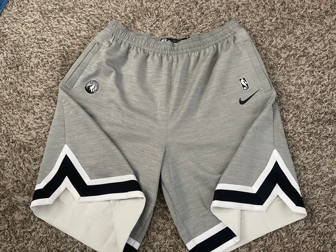 Used Nike Minnesota Timberwolves Team Issued Player Practice Shorts Sz.3XL TALL Cover