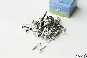 NIB 100 x Paper Fasteners Split Pins Binding High Quality Steel Silver VAT - Picture 1 of 3