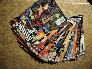 Shadowpact Run Near Complete #2-25 (DC 2006) - Picture 1 of 24