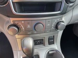 Heater Climate Temperature Control Front With Heated Windshield Fits 11-13 HIGHL - Picture 1 of 14