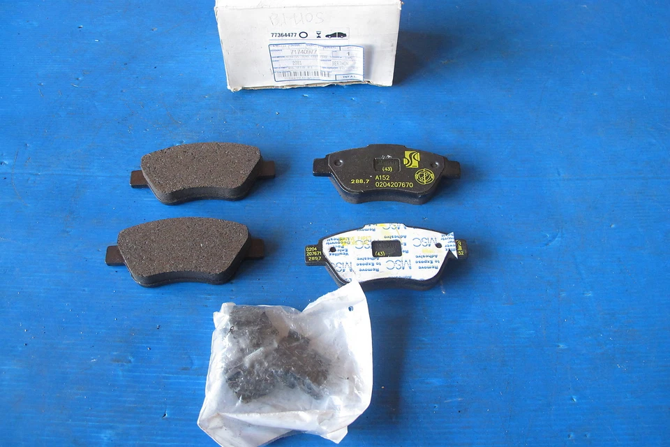 Plaquettes de freins avant Fiat/Lancia pour: Fiat: Albea, Idea, Panda, Musa - Photo 1/1