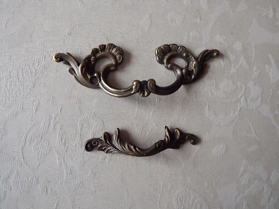 2 Poignées  Style Louis XV en Bronze pour Meuble/Tiroir - Photo 1/3