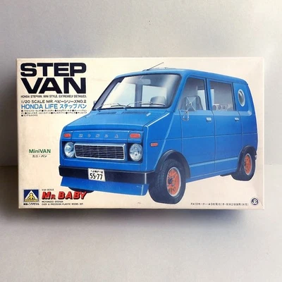 Aoshima 1/20 Mr.BABY STEP VAN kit modellino auto blu/plastica - Immagine 1 di 4