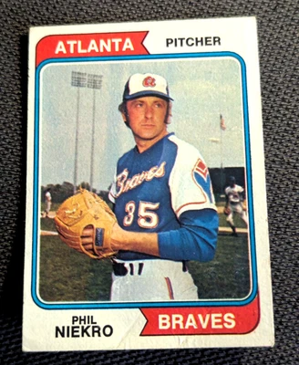 Tarjeta de béisbol 1974 Topps #29 Phil Niekro Atlanta Braves - En muy buen estado+/excelente Foto 1 de 2