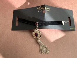 Thalia Sodi Black Velvet Choker NK Gold Tone Red Stone Filigree Tassel NWT - Picture 1 of 5