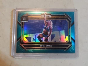 2023 Panini Prizm WWE Green refractor Zoey Stark Card sn# 33/49 - Bild 1 von 2