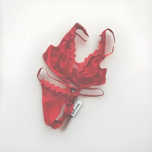 Red Rose & Lace Lingerie Set Size XS | VALENTINES day SALE!!❤️‍🔥 BNWT - Picture 1 of 3