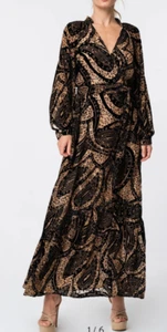 Ciebon Dress Size Medium Black Velvet  Burnout Aria Midi Belted - Picture 1 of 11