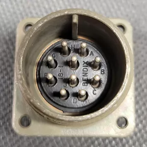 Bendix MS3102R18-1P Mil-Spec 10 Pin Connector - Picture 1 of 3