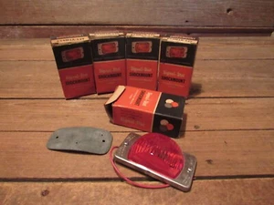 VINTAGE LOT NOS Signal-Stat Marker SHOCKMOUNT LAMP Light E14M1R-12V - Picture 1 of 6