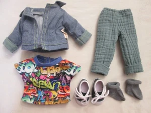 Abito bambola Luis 13" Paola Reina Las Amigas blu sneakers denim giacca pantaloni - Foto 1 di 6