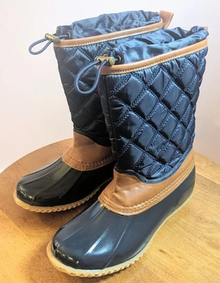 Bass Women's Size 7 Sea Duck Boots Blue Quilted Nylon Uppers Insulated NEW - Image 1 of 4