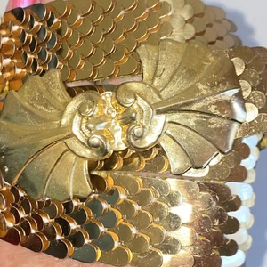 Vintage Gold Metal Fish Scale & Decorative Buckle Expandable Fashion Waist Belt - Picture 1 of 10