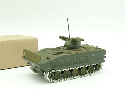 Verem Solido Militare SB 1/50 - Carro Armato AMX 10 P Lancia Missili HOT - Immagine 1 di 3
