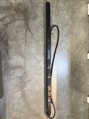 APC AP8841 200/208V 30A 300W Metered Rack PDU - Image 1 of 4