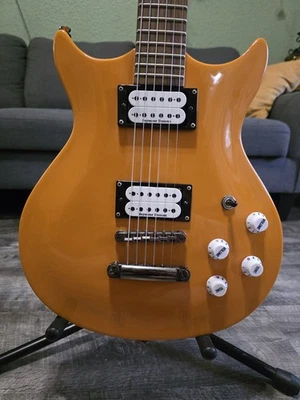 Hohner Con Pastillas Escarlata y Plaga, Grovers, 4 Perillas de Control, Set-in Cuello Foto 1 de 4