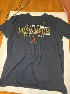Nike Alabama Crimson Tide 2015 National Champions Football T-Shirt Men's Size L - Picture 1 of 4