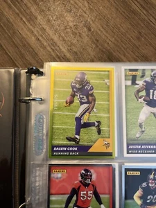 2021 Panini NFL Sticker & Card Collection - Silver #29 Dalvin Cook - Picture 1 of 1