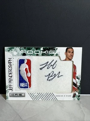 2009 Panini Rookies And Stars Jeff Pendergraph Auto Rookie 4/5 Logoman Auto - Image 1 of 2