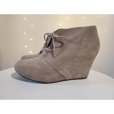 Botines Steve Madden para mujer 8M Galaxia cuero gamuza tostado cuña con cordones Foto 1 de 4