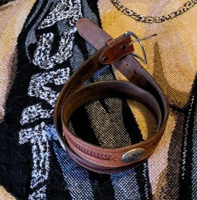 Cinturón de Cuero Silver Creek 42" Plateado Conchos Marrón VER FOTOS DETALLADAS Foto 1 de 4