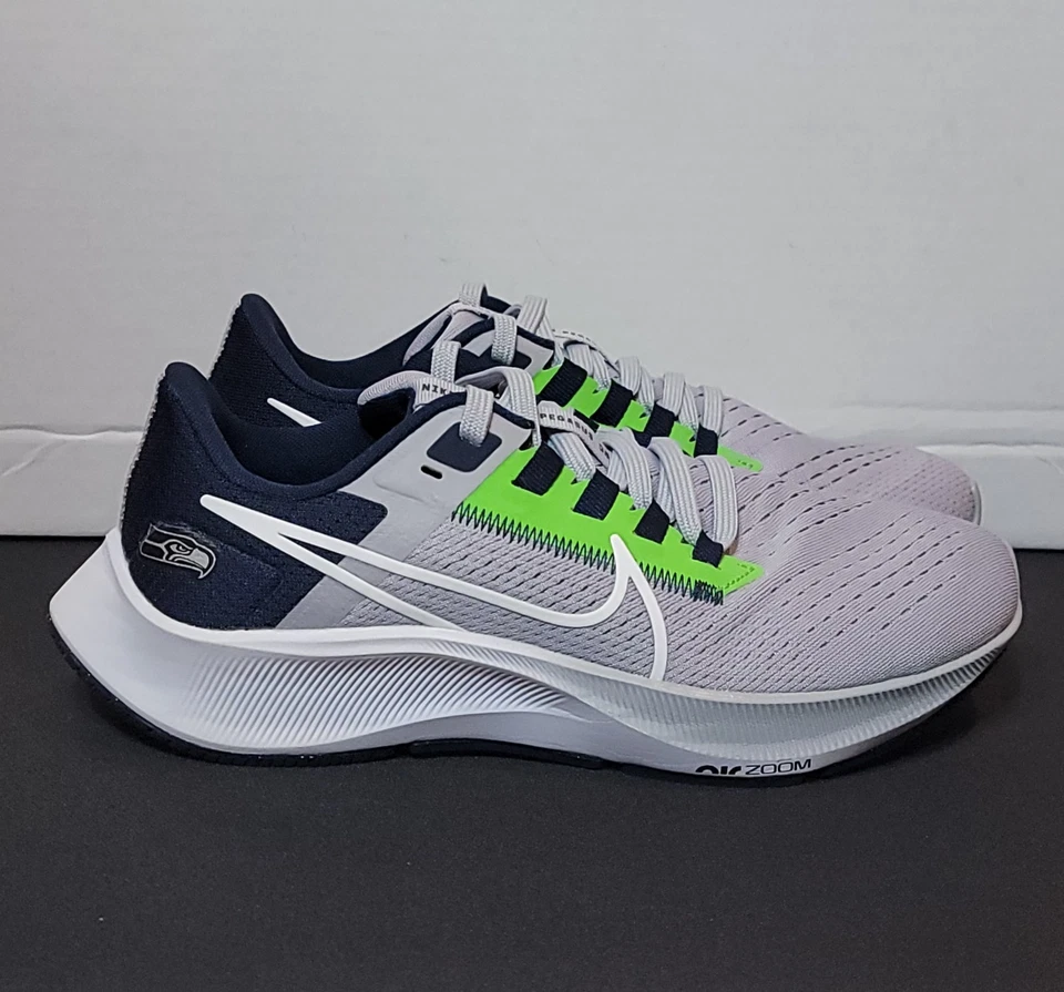 NEW Men's Size 5 Nike Air Zoom Pegasus 38 NFL SEATLLE SEAHAWKS DJ0854-001 - Image 1 of 4