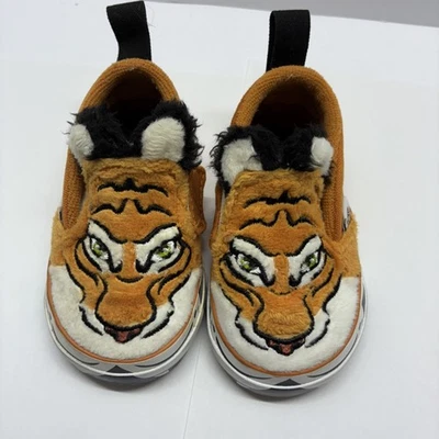 Van's Off The Wall Protect Tiger Faux Fur Toddler Size 2 Slip On Shoes - Image 1 of 4