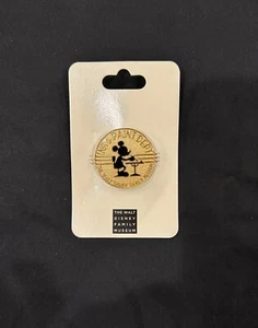 Mickey Mouse Pin aus dem Walt Disney Family Museum - Bild 1 von 3
