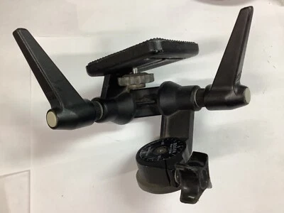 Bogen 3028 3-Way Pan Tilt Tripod Head -Manfrotto Made in Italy - Image 1 of 3