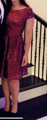 Vestido de cóctel de lentejuelas para jóvenes borgoña talla 13 Sweet Sixteen vestido de graduación Foto 1 de 4