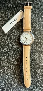 Timex Waterbury Standard Mens Watch - Picture 1 of 9