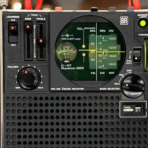 Sony ICF-5600 Skysensor Vintage Kurzwelle AM FM tragbarer Radio Empfänger Japan - Bild 1 von 12