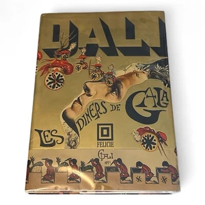 Les Diners De Gala Salvador Dali Cookbook 1973 1st Edition - Imagen 1 de 10