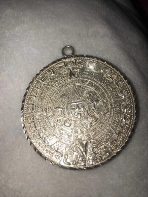 Medalla colgante calendario maya azteca de plata de ley 925 GRANDE para hombre y mujer  Foto 1 de 3
