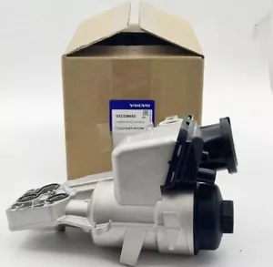 Oil Filter Housing FOR Volvo S40 V50 S60 V60 XC60 XC70 C30 C70 2004-16 31338685 - Picture 1 of 4