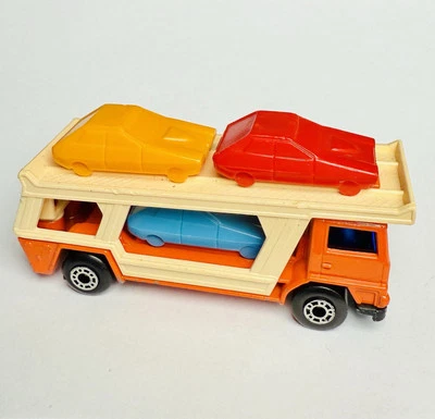 1976 Matchbox Superfast #11 Car Transporter Hauler Made In England Toy Truck - Image 1 of 4