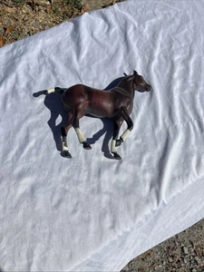 Hartland Modellpferd #236 Robbe braun Polo Pony weiß Ankle Wrap Vintage schön - Bild 1 von 10