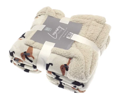 Dachshund Printed Flannel Throw. Snuggly Sherpa reverse Fleece Blanket 120 x 150 - Image 1 of 4