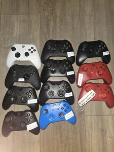 Lot Of 11 Microsoft Xbox One Wireless Controller for Parts Or Repair - Picture 1 of 2