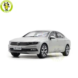 Modellino auto 1/18 VW Volkswagen Magotan Passat B8 argento pressofuso regali - Foto 1 di 16