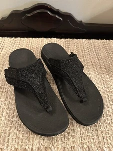 Revitalign Black Sparkle Bead Thong Sandal Sz 8 Vacation Casual Preppy Slip On - Picture 1 of 10