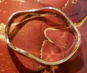 Sterling Silver CURVY Cuff Retro Bracelet 925 - Picture 1 of 6