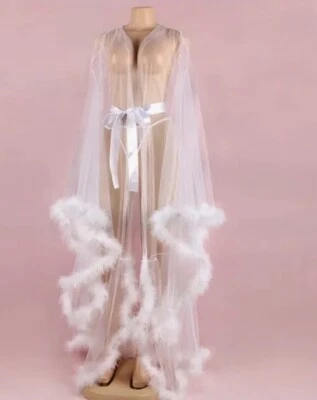 Bata Kimono Transparente Blanco Borde de Piel Sintética Fotografía Nupcial Pequeña Foto 1 de 2