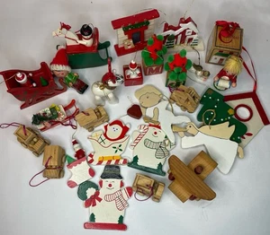 Konvolut 25 Vintage Weihnachtsschmuck aus Holz - Bild 1 von 13